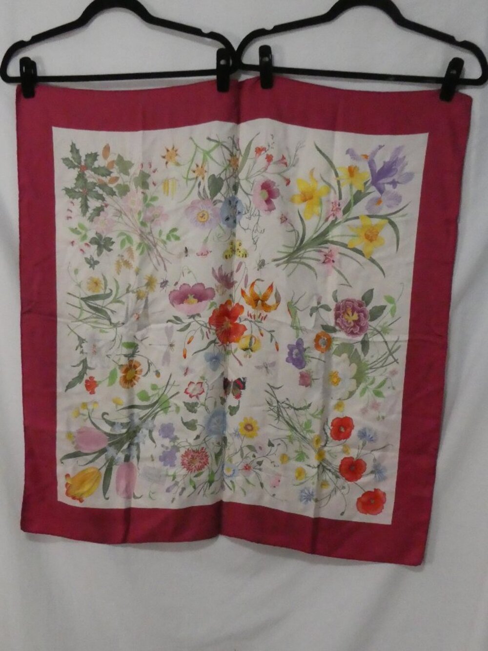 Vintage GUCCI Flora Silk Scarf Vittorio Accornero Burgundy Red Border - Picture 4 of 15